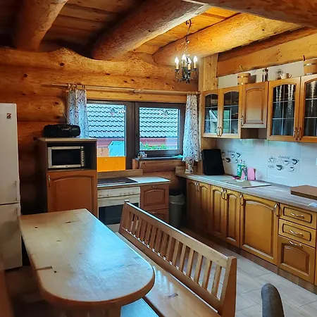 Chalet Kanadsky Zrub Prievidza