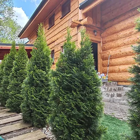 Kanadsky Zrub * Prievidza